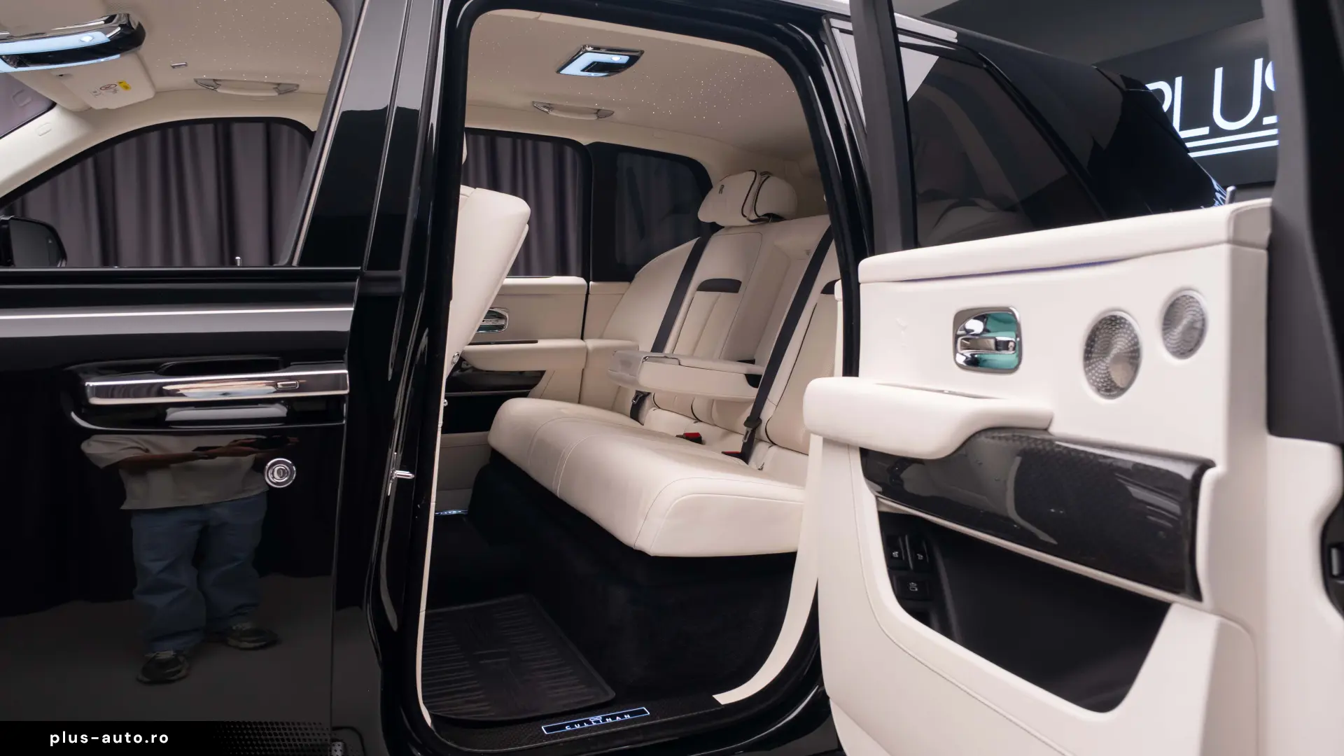 2023 Rolls Royce Cullinan Black Badge Bespoke