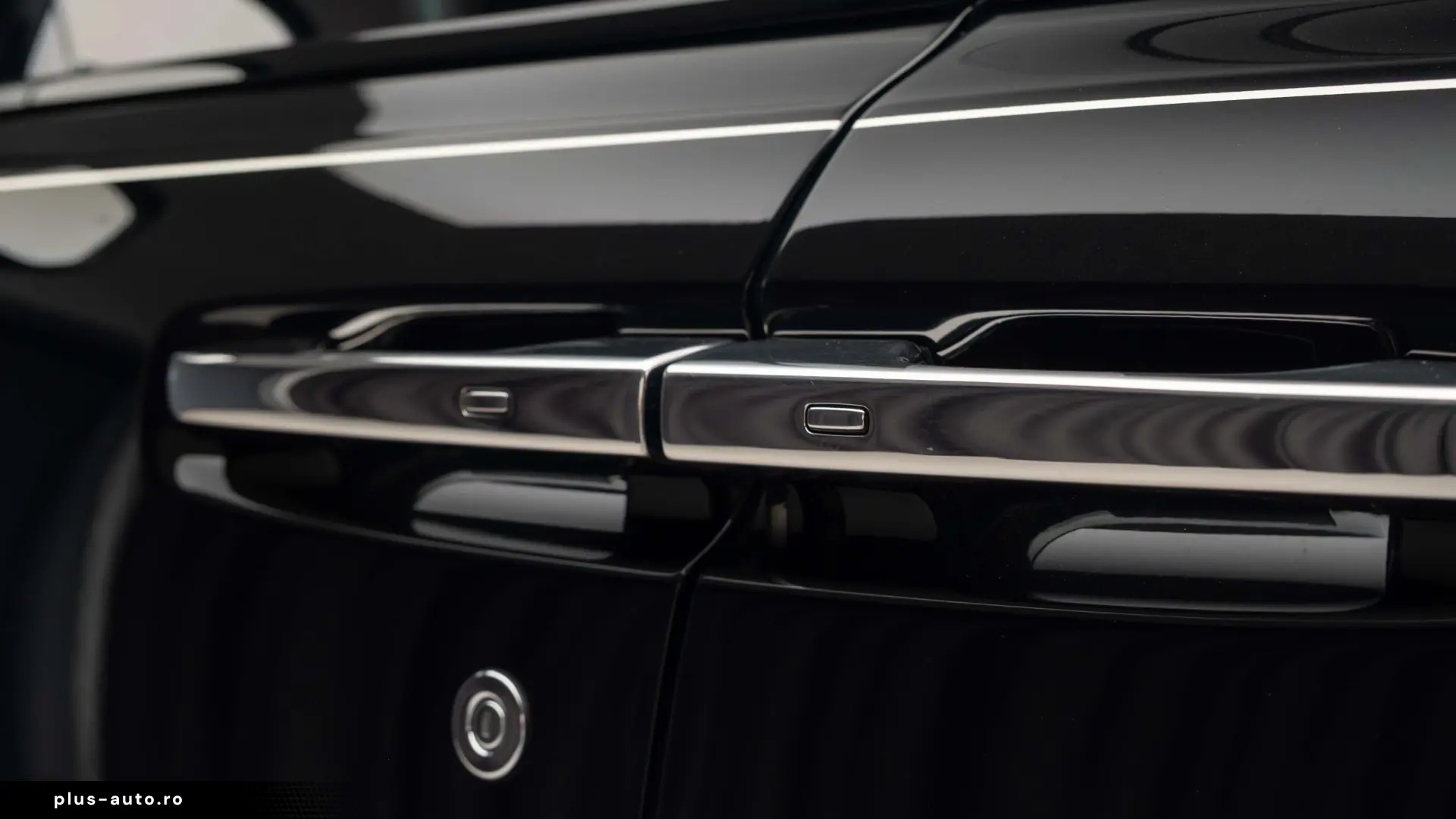 2023 Rolls Royce Cullinan Black Badge Bespoke