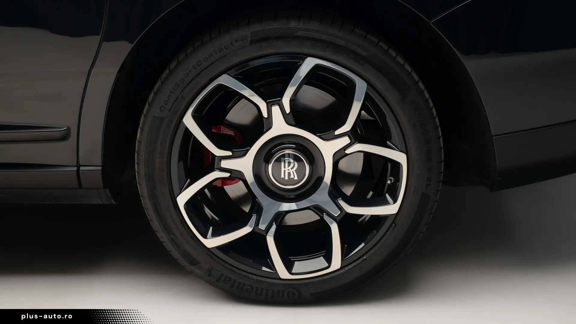 2023 Rolls Royce Cullinan Black Badge Bespoke