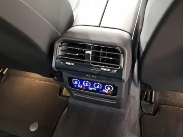 BMW 550e xDrive M Sport Carbon