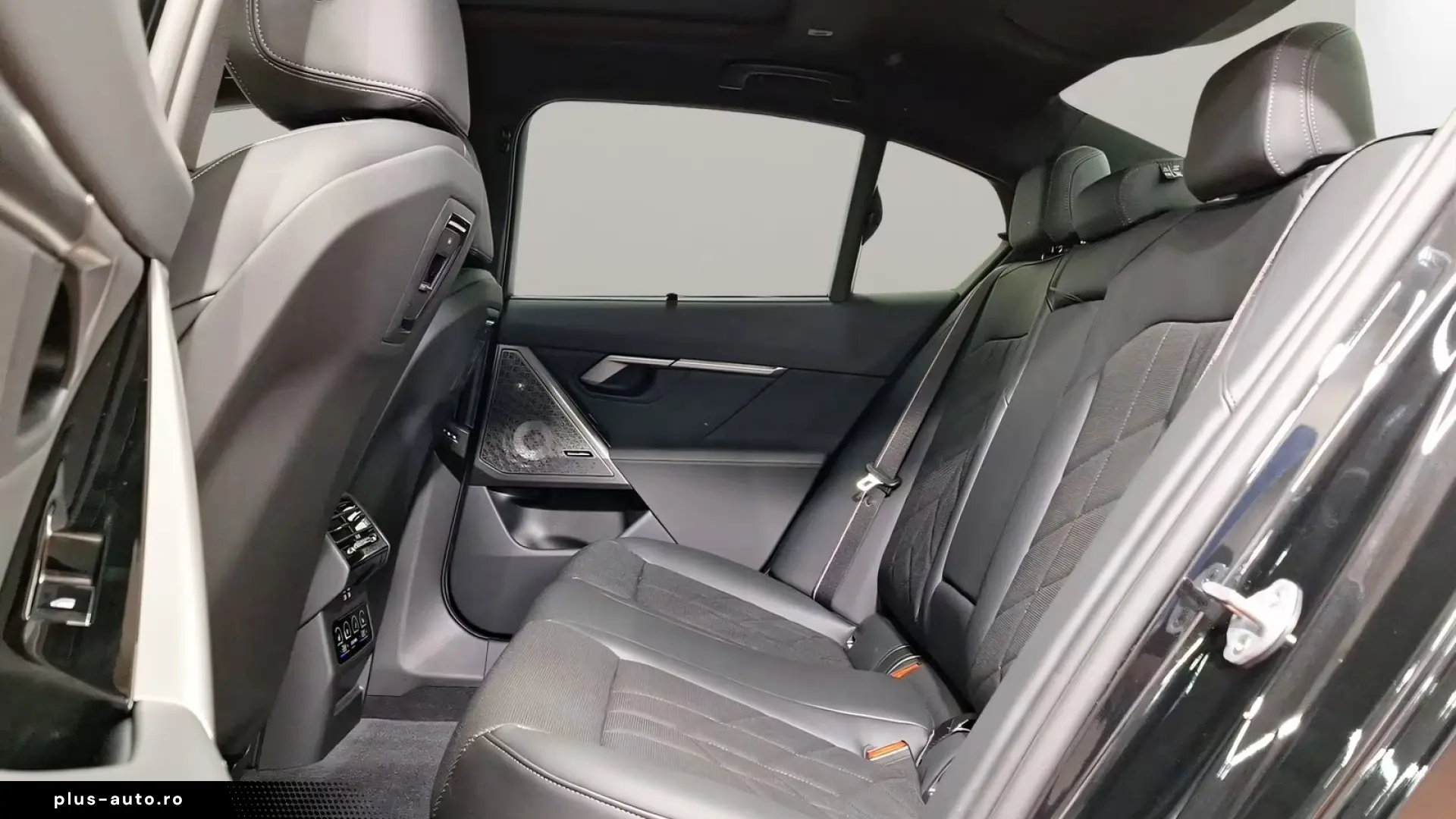 BMW 550e xDrive M Sport Carbon