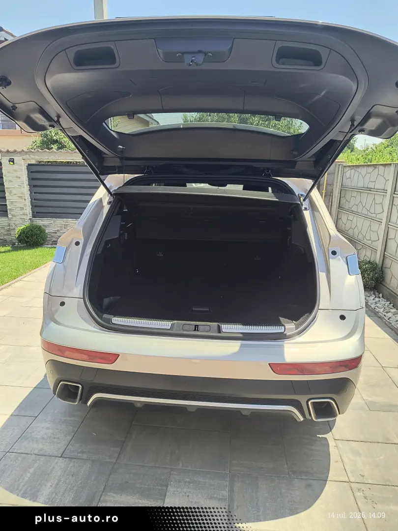 DS Automobiles DS7 (Crossback)
