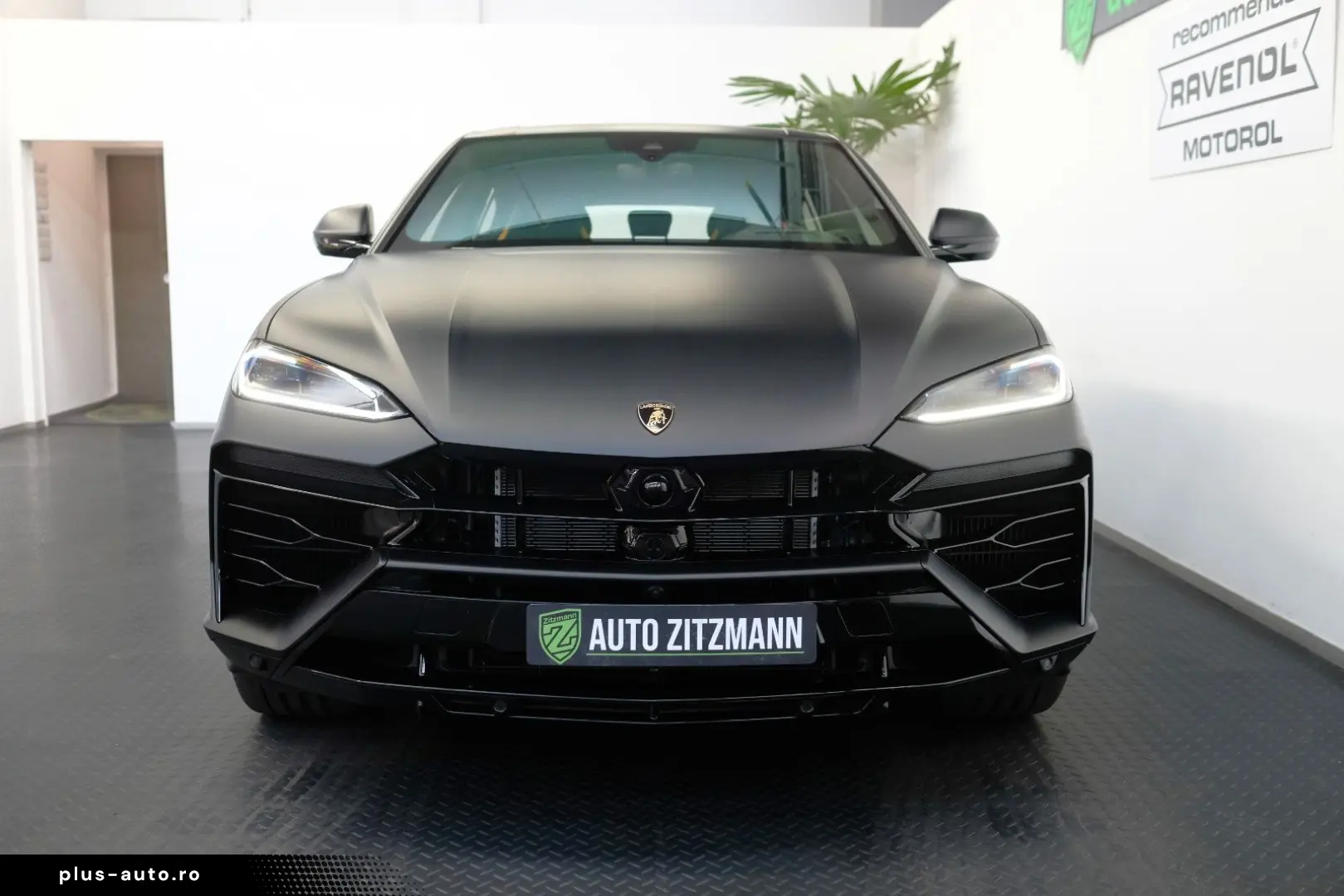 LAMBORGHINI Urus SE AD PERSONAM MATT B&O PANO STYLE 23`ZOLL
