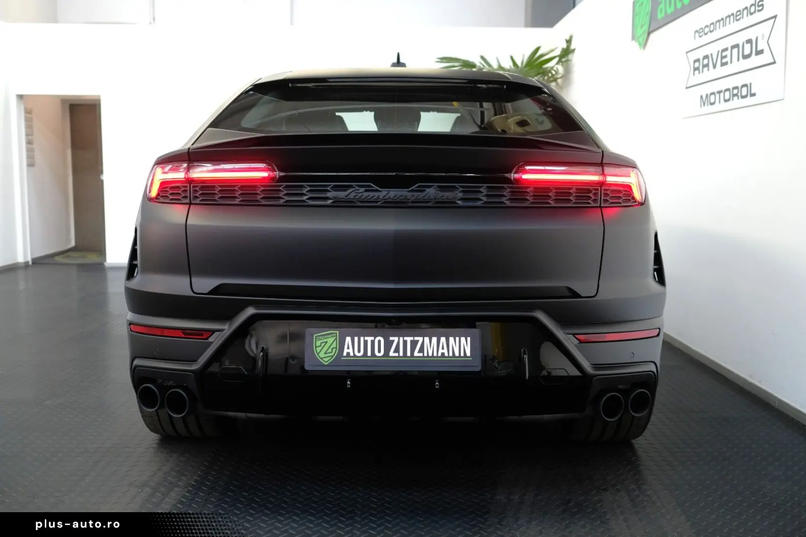 LAMBORGHINI Urus SE AD PERSONAM MATT B&O PANO STYLE 23`ZOLL