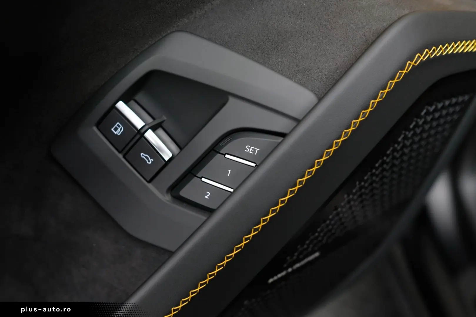 LAMBORGHINI Urus SE AD PERSONAM MATT B&O PANO STYLE 23`ZOLL