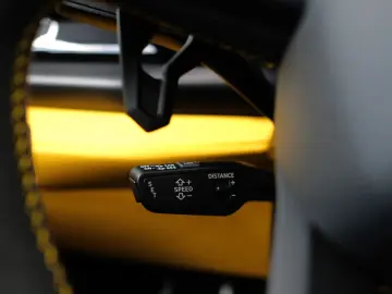 LAMBORGHINI Urus SE AD PERSONAM MATT B&O PANO STYLE 23`ZOLL