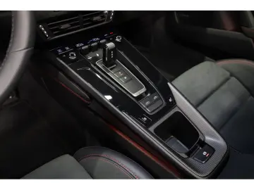 PORSCHE 992 992.2 Targa 4 GTS PDK - ROUGE CARMIN