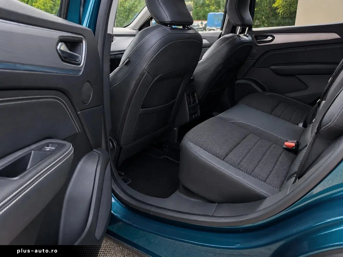 Renault Arkana 1.3 TCe Mhev 140 Edc Intens