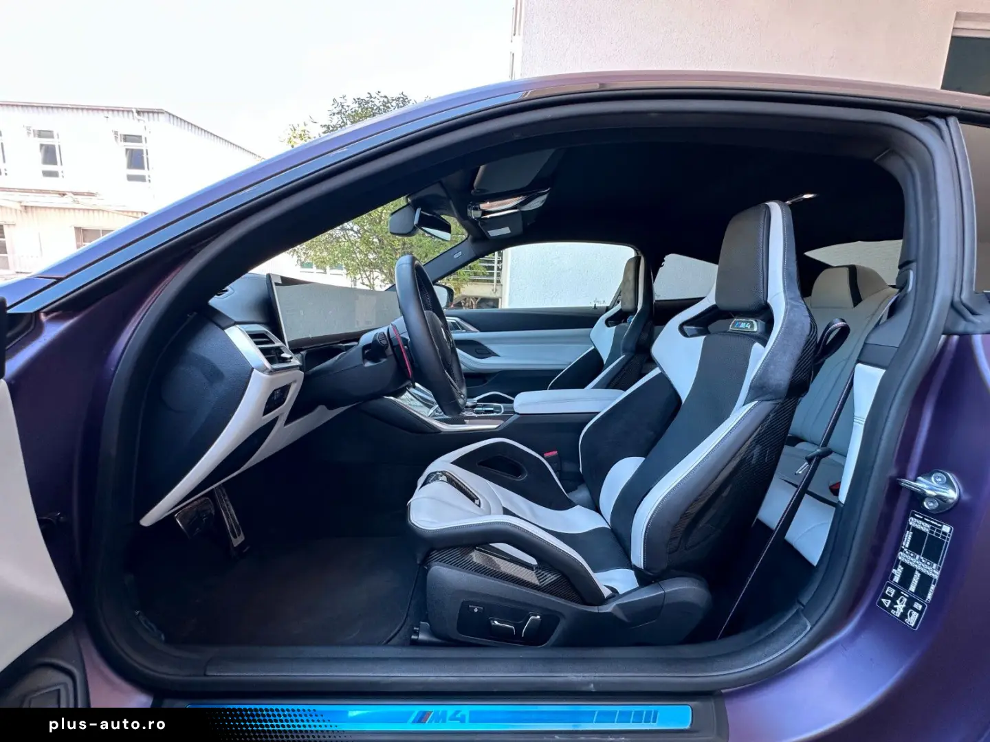 BMW M4 xDrive Comp   Individual    Race Tr   VOLL
