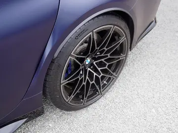 BMW M3 Competition FROZEN TANZANITE BLAU Vollleder A