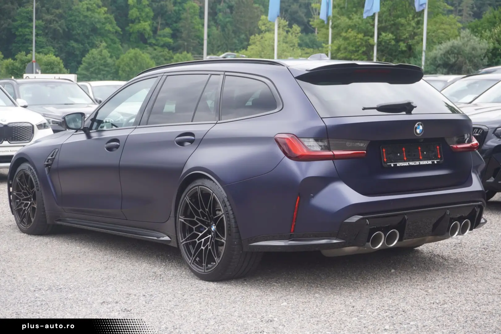 BMW M3 Competition FROZEN TANZANITE BLAU Vollleder A