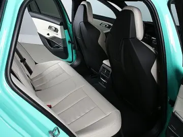 BMW M3 Comp xDr.HK Drivers Laser Wide
