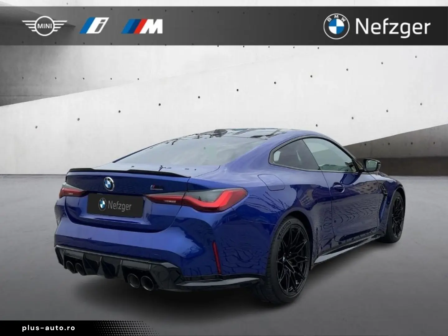 BMW M4 Competition xDrive Coupe M Race Track 360