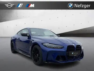 BMW M4 Competition xDrive Coupe M Race Track 360