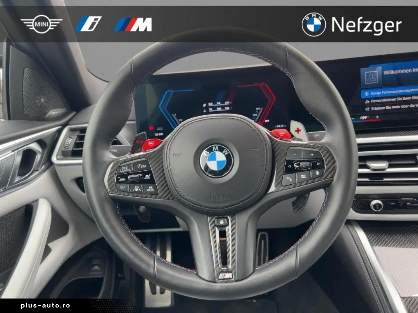 BMW M4 Competition xDrive Coupe M Race Track 360