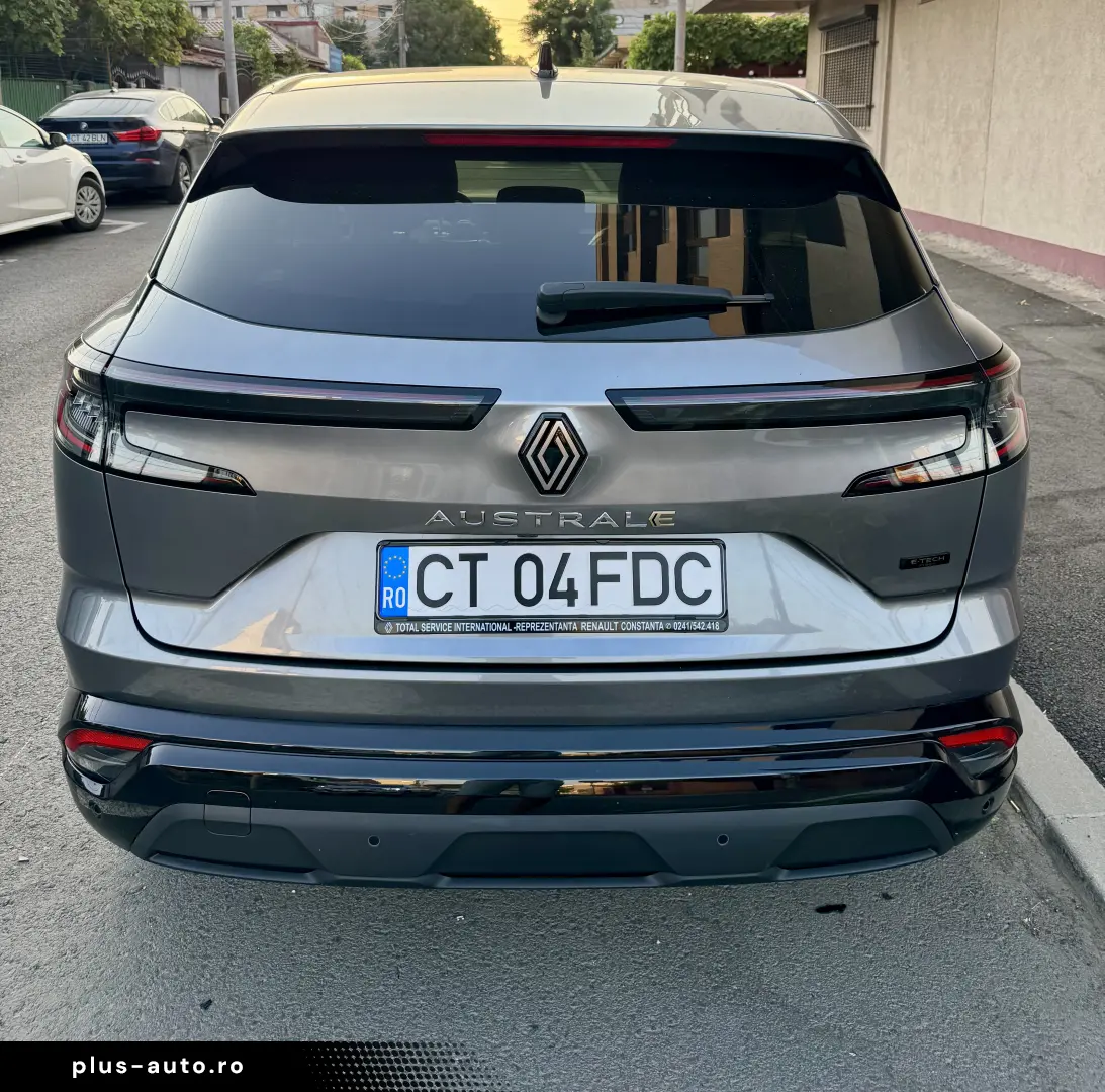 Renault Austral 200CP Techno  2023 24  garanție revizii 2029
