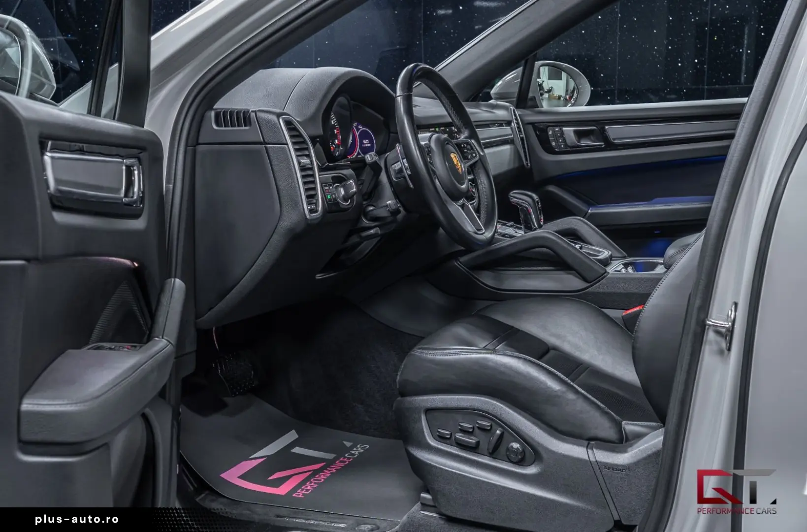 PORSCHE Cayenne E-Hyb Coupé PLATINUM SportDesign Crayon