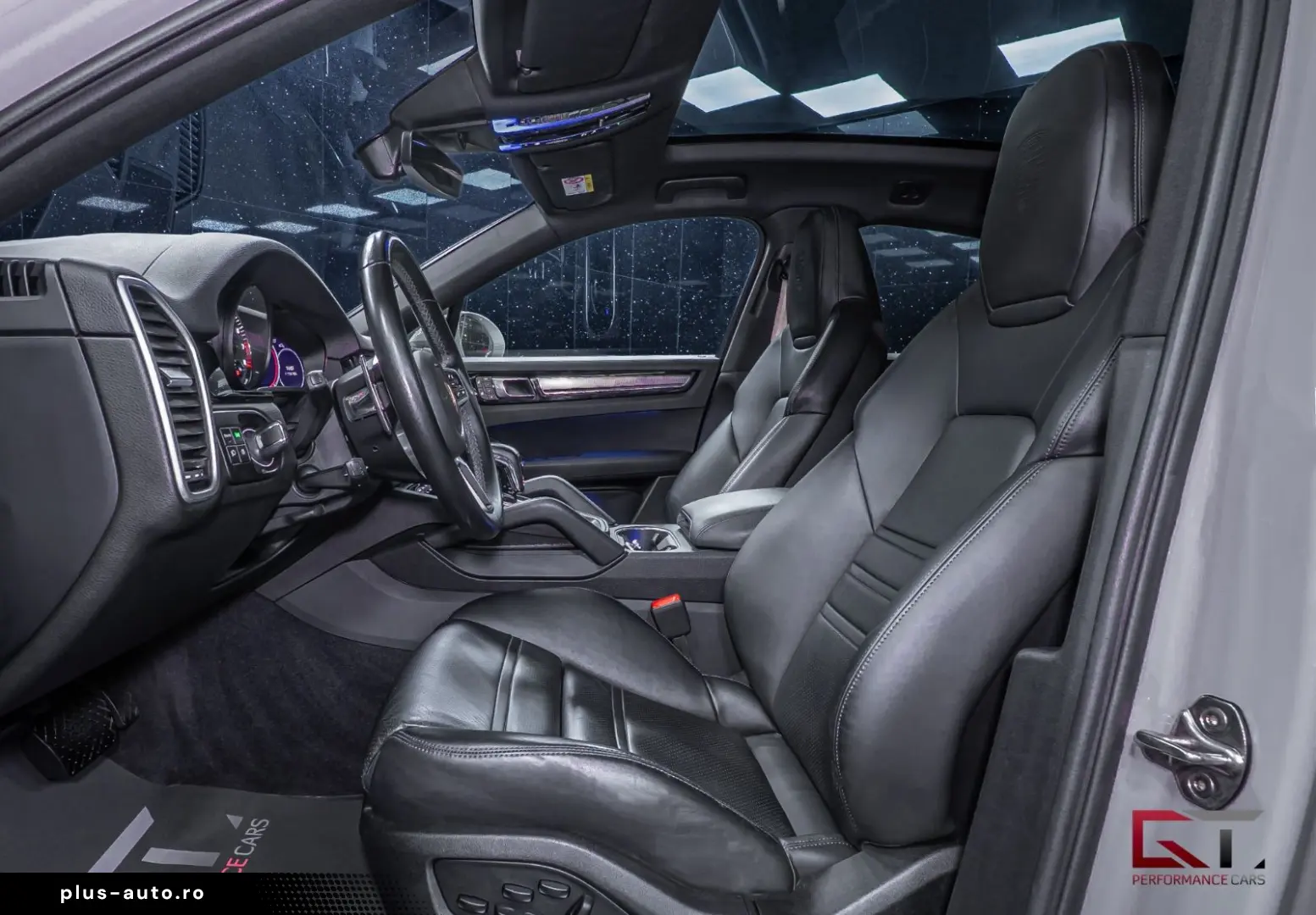 PORSCHE Cayenne E-Hyb Coupé PLATINUM SportDesign Crayon