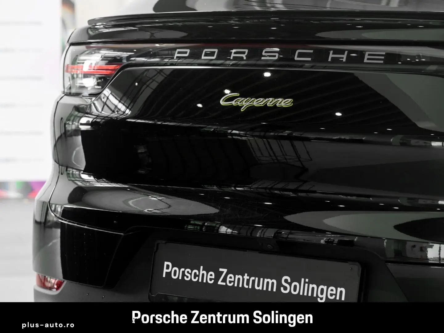 PORSCHE Cayenne E-Hybrid Coupe Platinum Edition AHK Bose