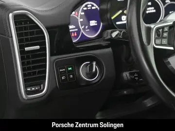 PORSCHE Cayenne E-Hybrid Coupe Platinum Edition AHK Bose