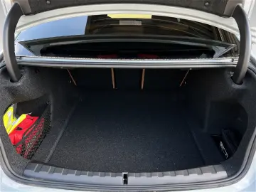 BMW M340i xDrive Limousine Sportpaket HK HiFi DAB
