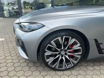 BMW M440i xDrive Gran Coupe Panoramadach Navi Leder