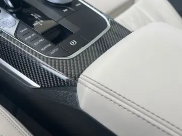 BMW M440i xDrive Gran Coupe Panoramadach Navi Leder