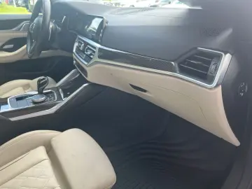 BMW M440i xDrive Gran Coupe Panoramadach Navi Leder