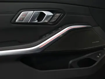 BMW M3 HANDSCHALTER   INDIVIDUAL   SCHIEBEDACH