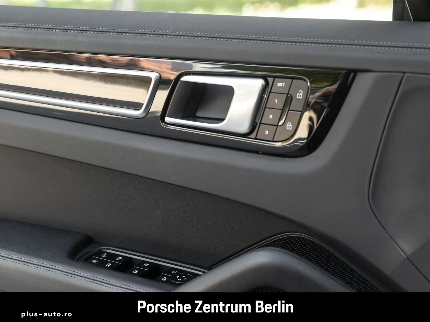PORSCHE Cayenne E-Hybrid Coupe Platinum Edition InnoDriv