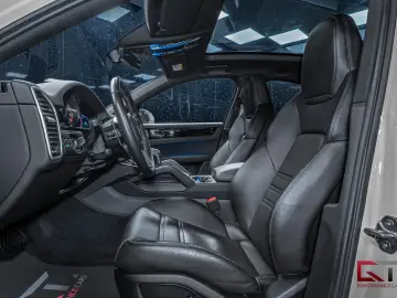 PORSCHE Cayenne E-Hyb Coupé PLATINUM SportDesign Pano
