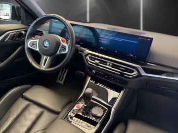 BMW M4 Competition xDrive Garantie OpenAir