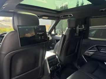 LAND ROVER Range Rover D350 HSE