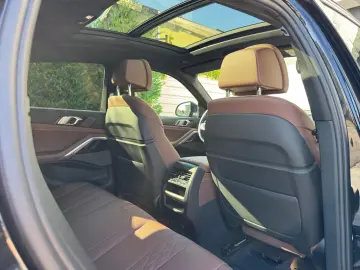 BMW X6 M50d xDrive - LASER - PANORAMIC - LIVRARE IMEDIATA!