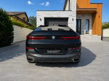 BMW X6 M50d xDrive - LASER - PANORAMIC - LIVRARE IMEDIATA!