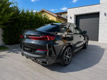 BMW X6 M50d xDrive - LASER - PANORAMIC - LIVRARE IMEDIATA!