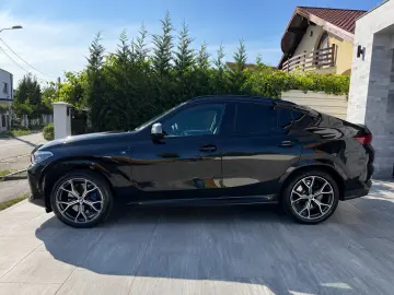 BMW X6 M50d xDrive - LASER - PANORAMIC - LIVRARE IMEDIATA!