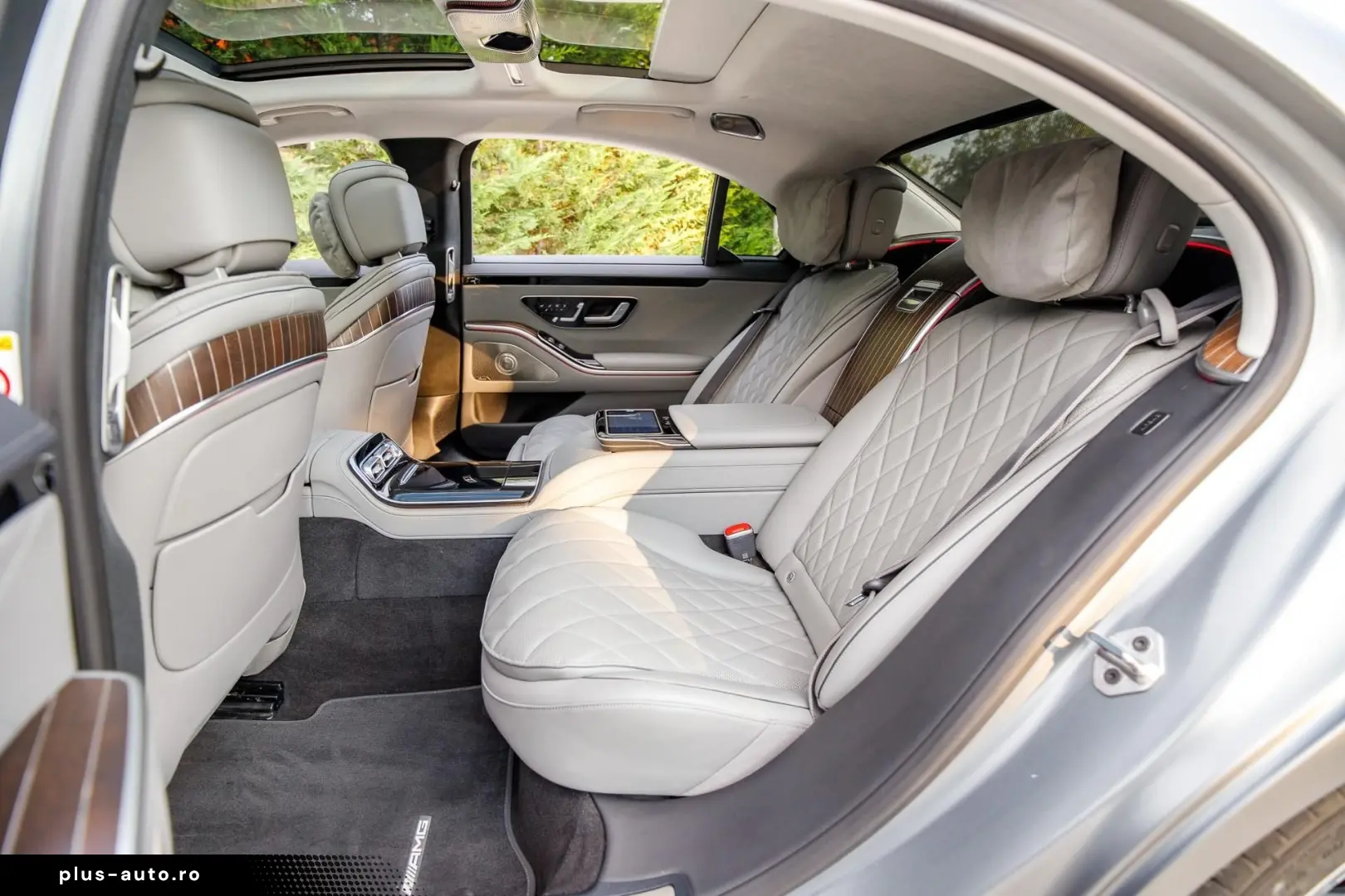 Mercedes-Benz S