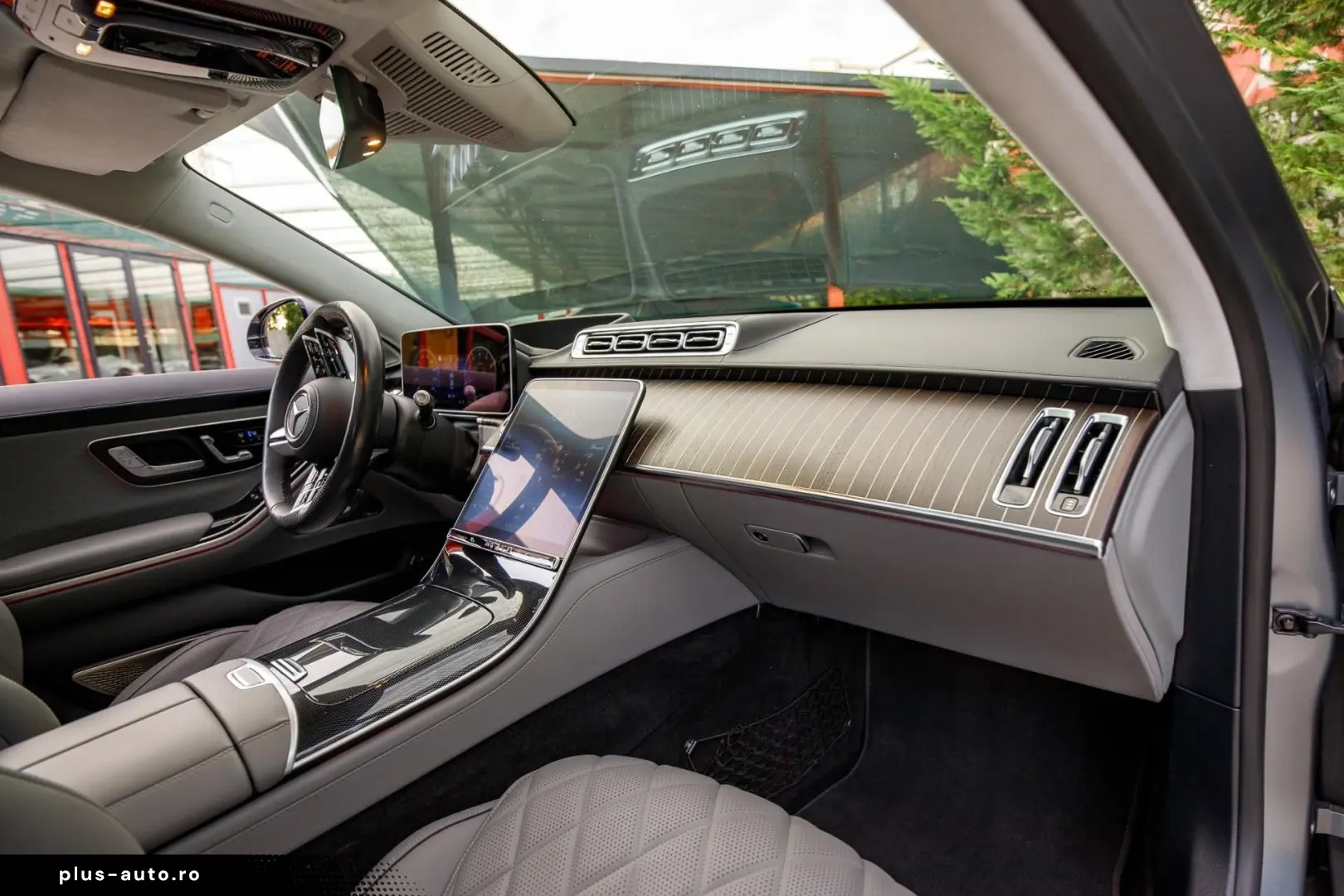 Mercedes-Benz S