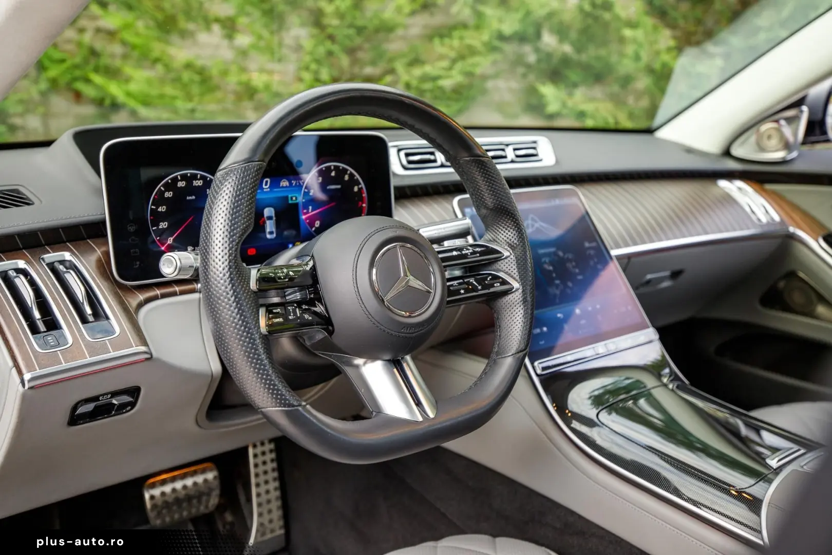 Mercedes-Benz S