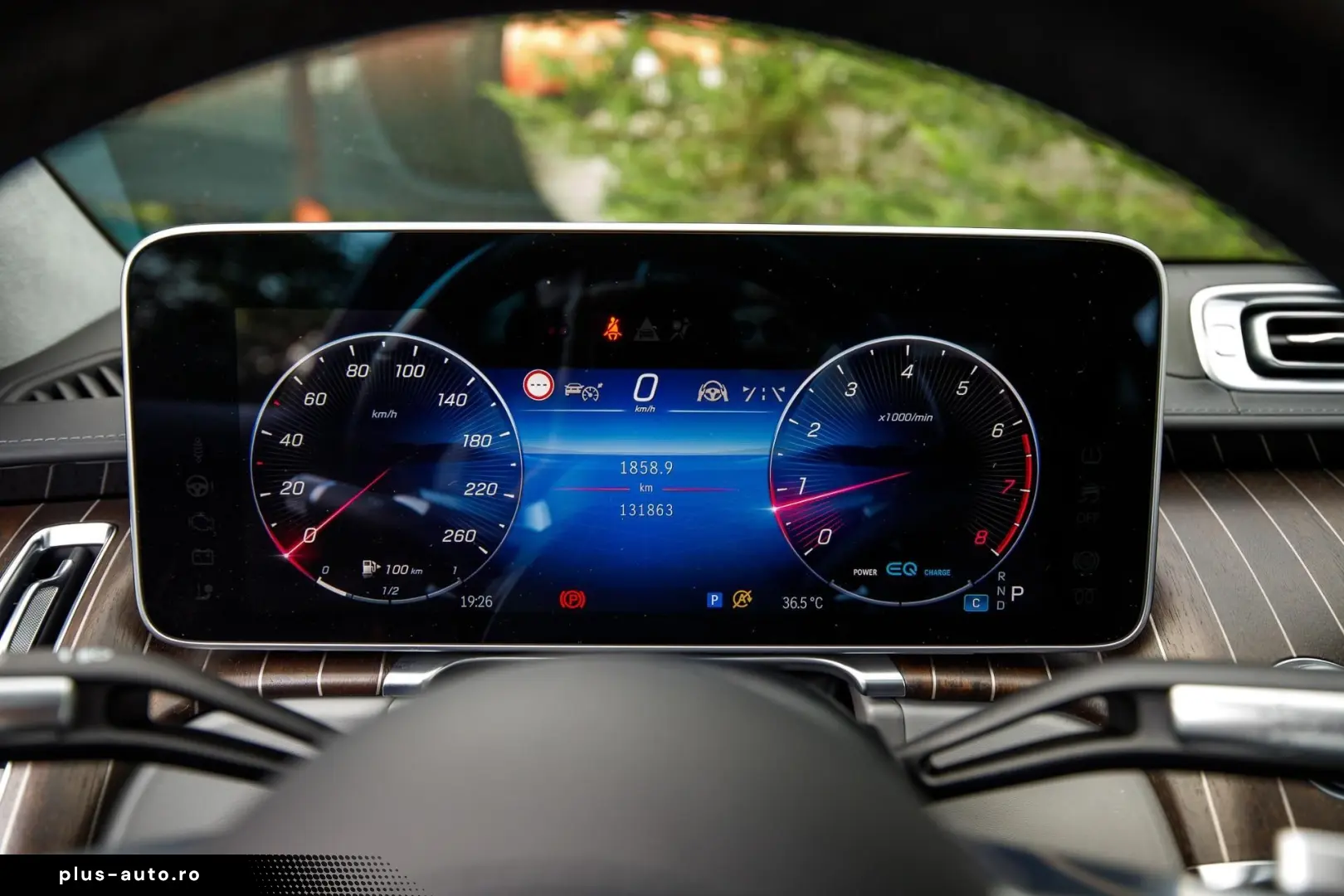 Mercedes-Benz S