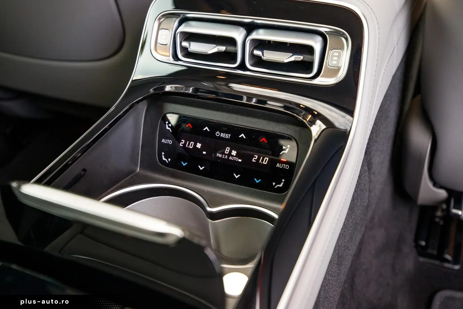 Mercedes-Benz S