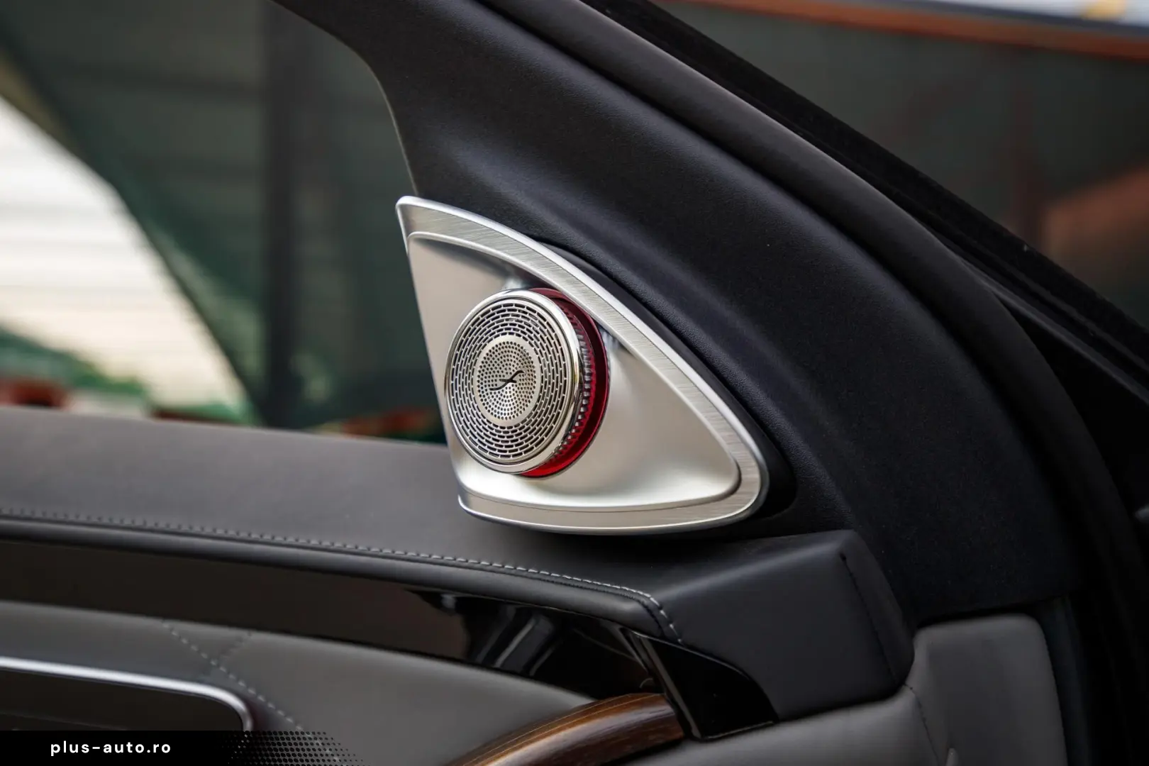 Mercedes-Benz S