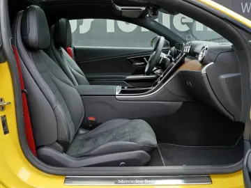 MERCEDES-BENZ CLE 200 Coupé AMG