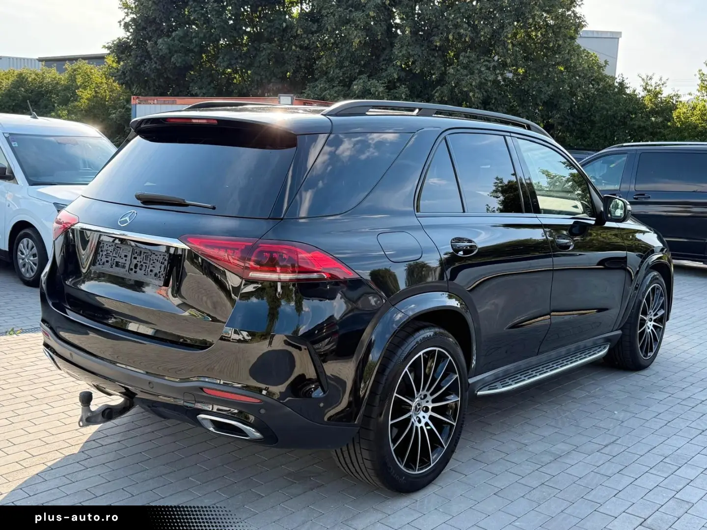 MERCEDES-BENZ GLE 300d 4Matic AMG-Line MBUX 360 KAM AHK STHZ