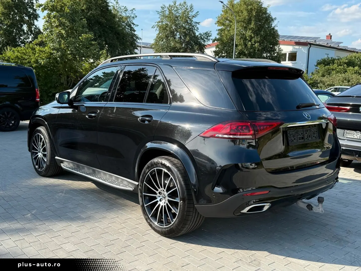 MERCEDES-BENZ GLE 300d 4Matic AMG-Line MBUX 360 KAM AHK STHZ