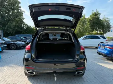 MERCEDES-BENZ GLE 300d 4Matic AMG-Line MBUX 360 KAM AHK STHZ