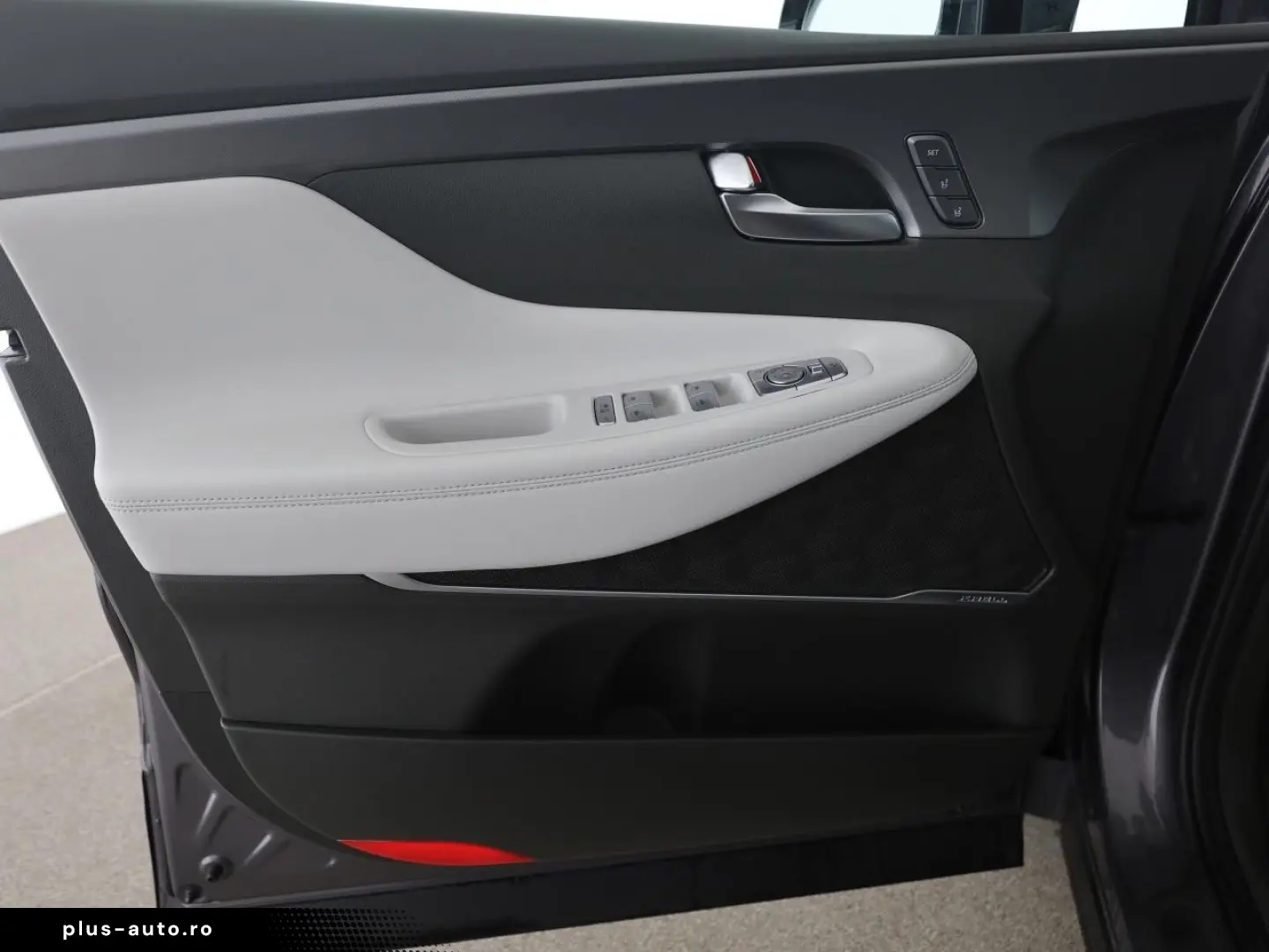 HYUNDAI Santa Fe 1.6 TGDi PHEV 4WD Signature HUD KRELL