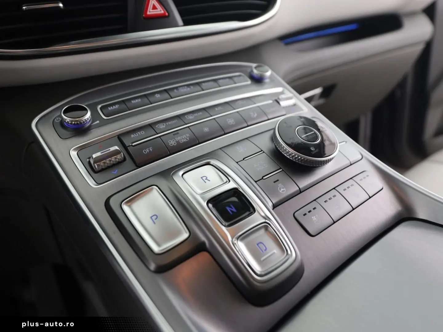 HYUNDAI Santa Fe 1.6 TGDi PHEV 4WD Signature HUD KRELL