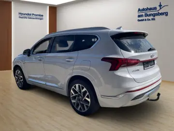 HYUNDAI SANTA FE 2.2 CRDi Signature 4WD Leder Navi AHK